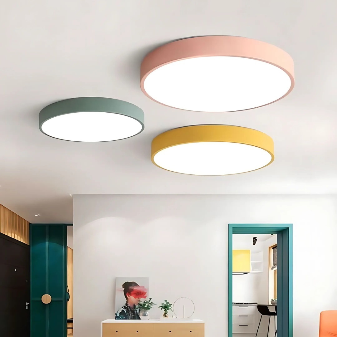 Delos Skandi taklampa i trä | Naturlig LED-designbelysning