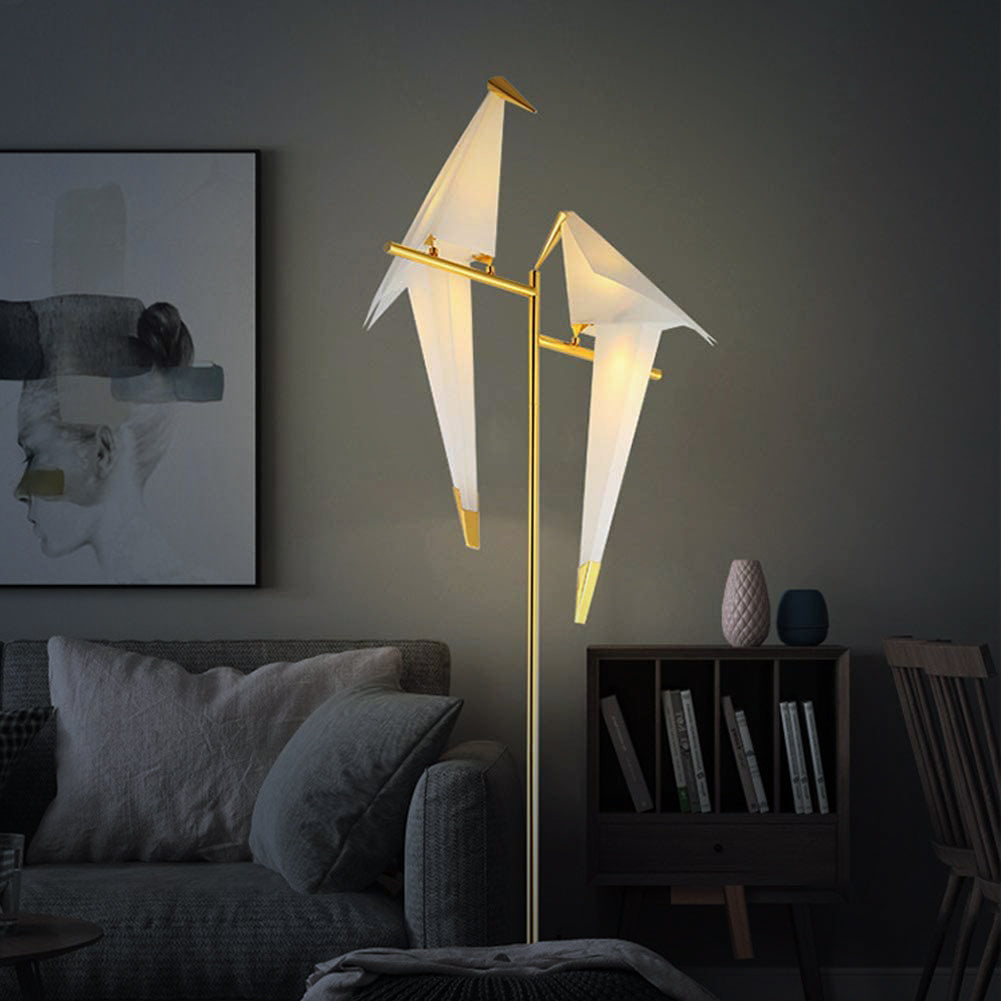 Origami Birdy bordslampa – varmt stämningsljus och modern vingdesign