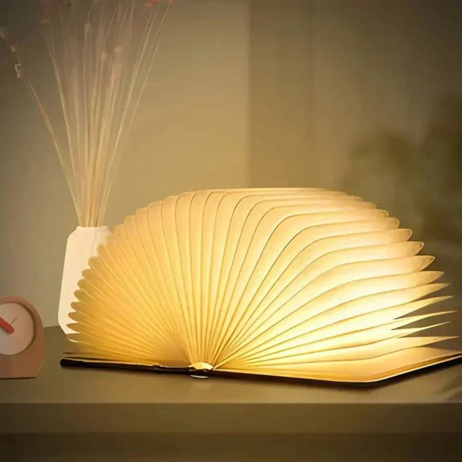 Vikbar Boklampa med Varmt LED-ljus - StoryGlow