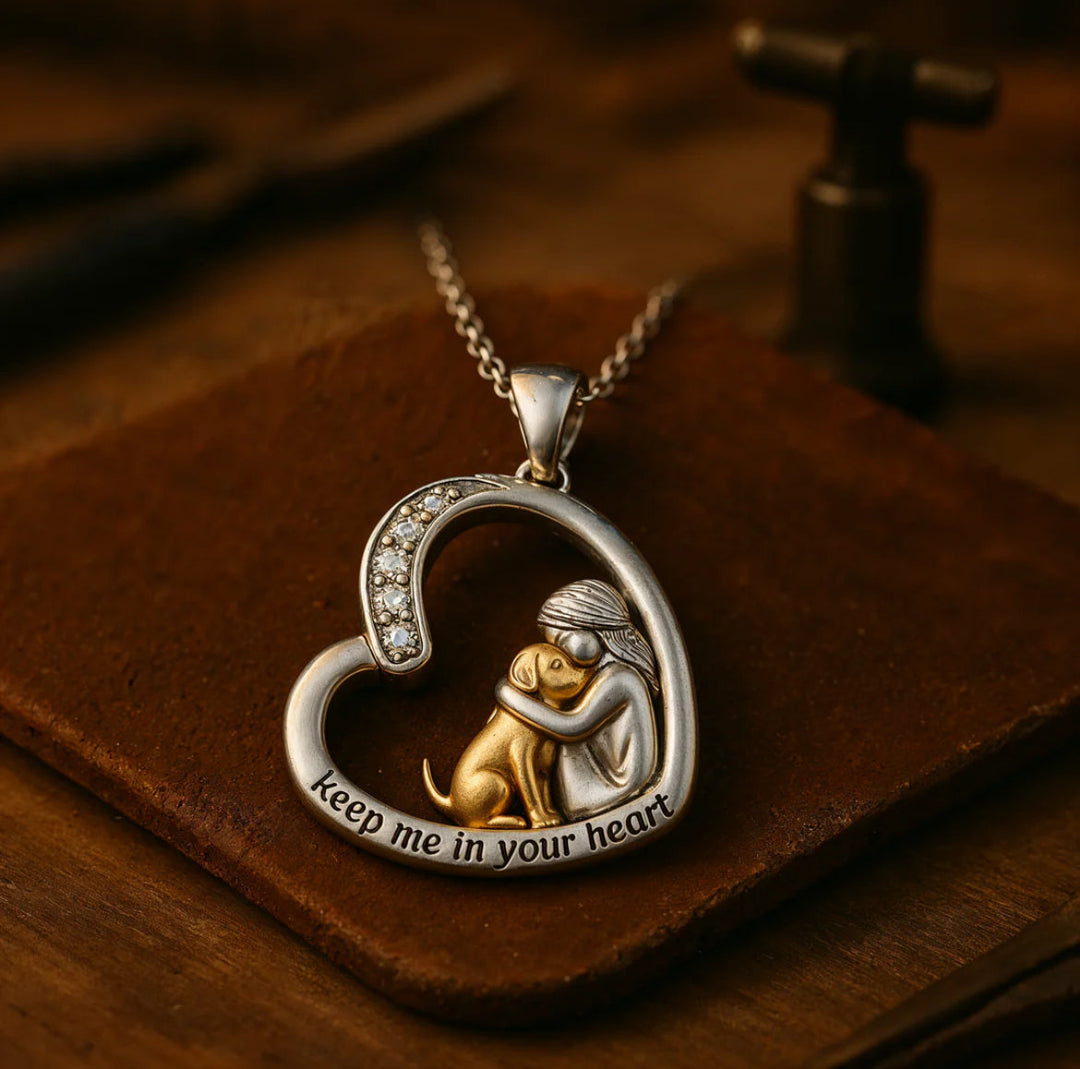 Mjukt silverhalsband med hundhjärta