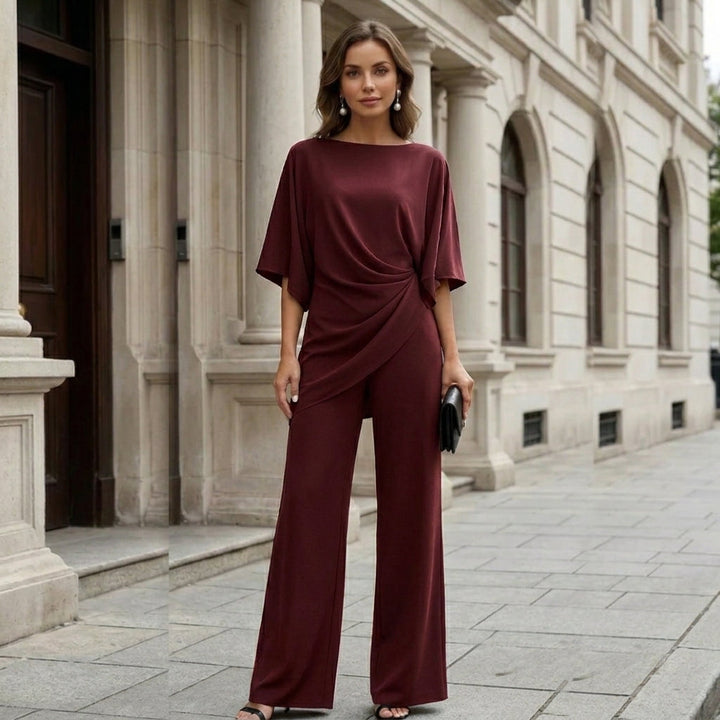 Draperad blus och byxor med vida ben – tvådelat set