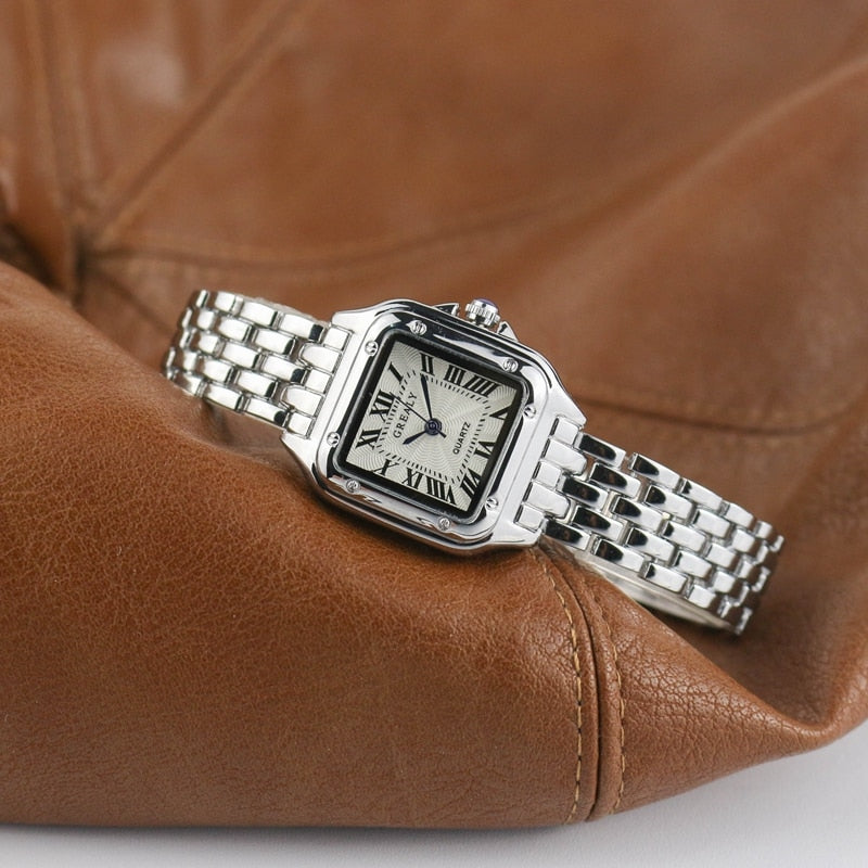 Fyrkantig elegant damklocka – Arlette
