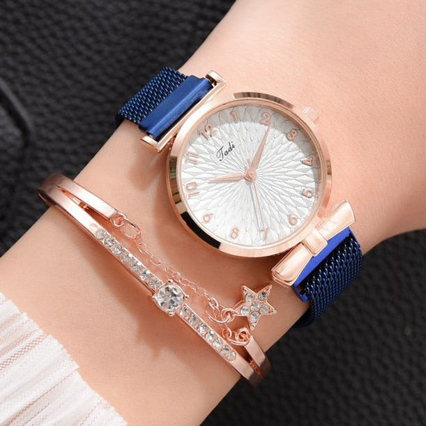 Klocka med magnetiskt armband