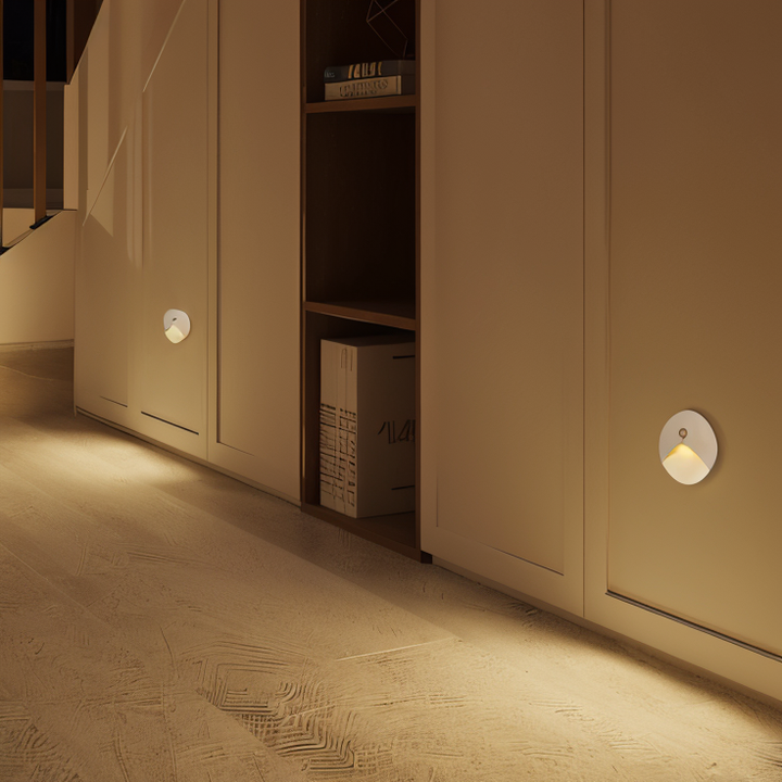 LuminiPath - Vattentät IP65-vägglampa - Vägglampa för inom- och utomhusbruk - LED-vägglampa med rörelsesensor