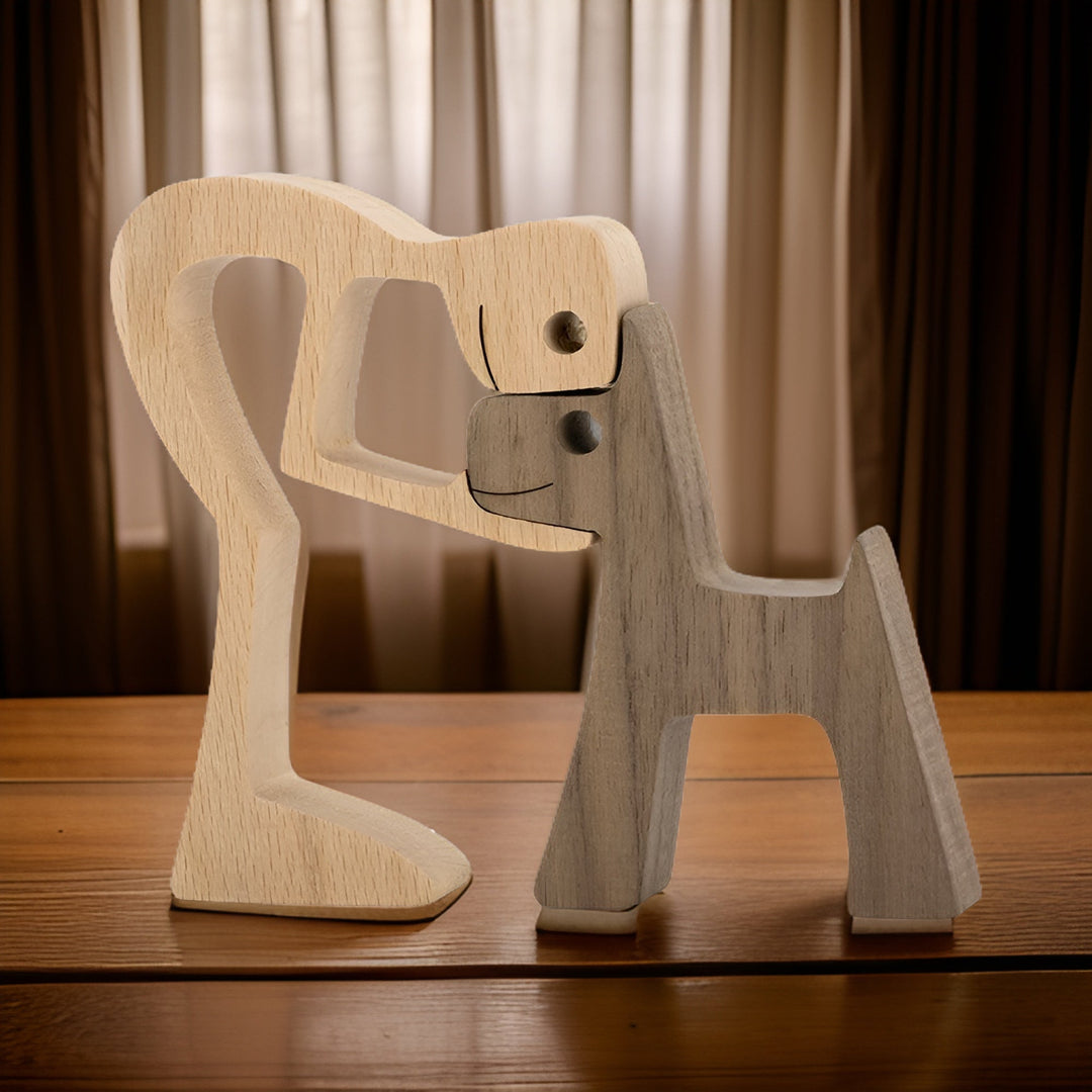 Paws of Love - Handgjord träskulptur av hund och man - Symbol för evig samhörighet