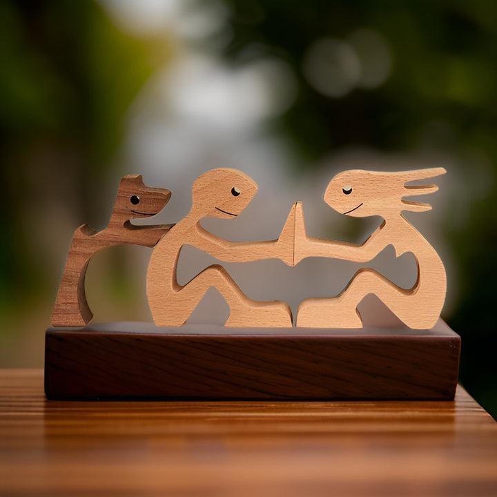 Paws of Love - Handgjord träskulptur av hund och man - Symbol för evig samhörighet