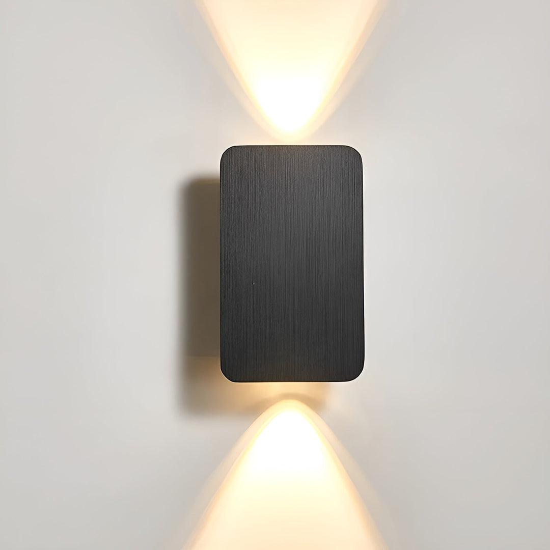 LED-vägglampa med ljus uppåt och nedåt – Modern och stämningsfull