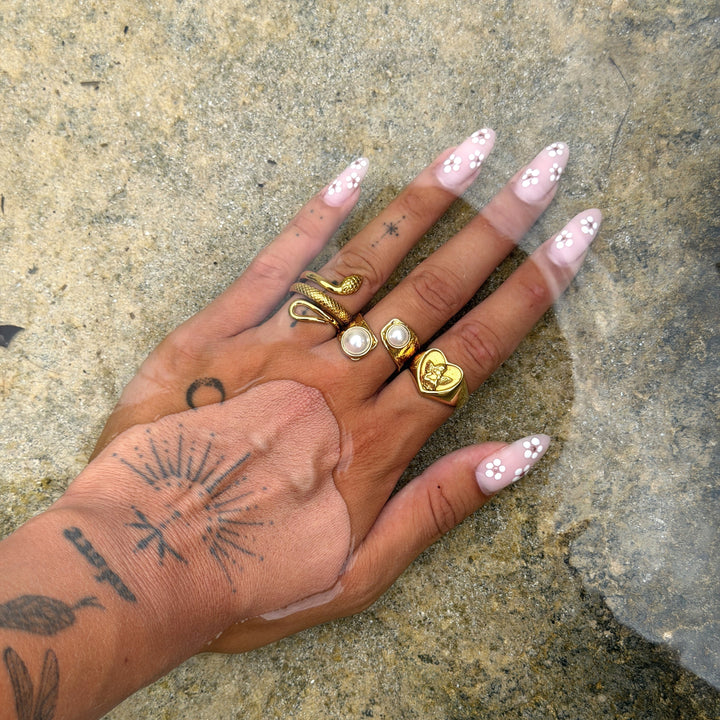 Detaljerad ormring (justerbar)
