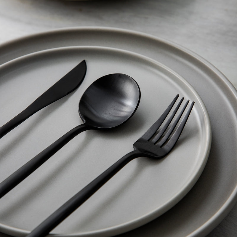 Minimalistisk bestick för moderna bord - PureSet