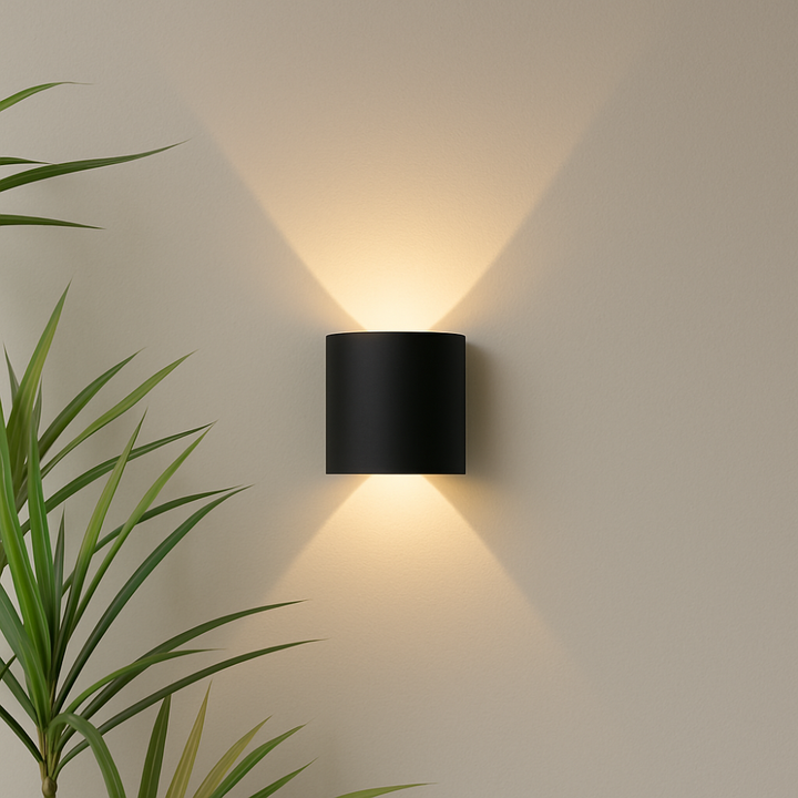 Modern Vägglampa för Inomhus- och Utomhusbruk – Minimalistisk LED-spotlight