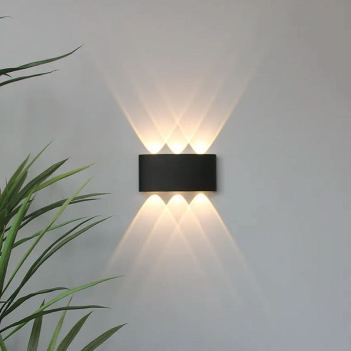 Modern Vägglampa för Inomhus- och Utomhusbruk – Minimalistisk LED-spotlight