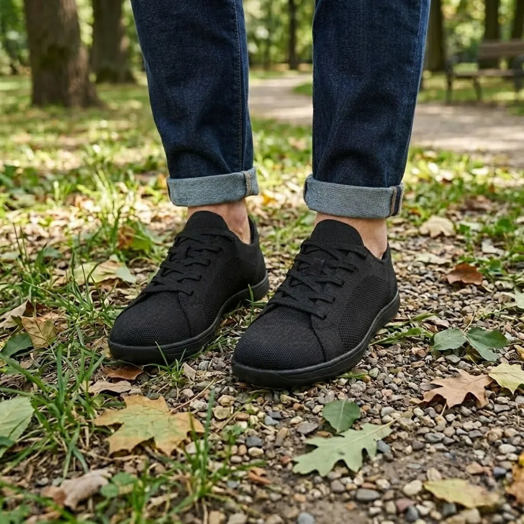 Unisex barfotasneakers med bred tåbox och andningsaktivt mesh