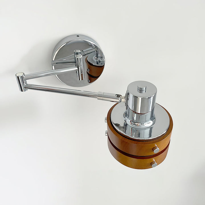 Flare vägglampa i krom och trä, mid-century