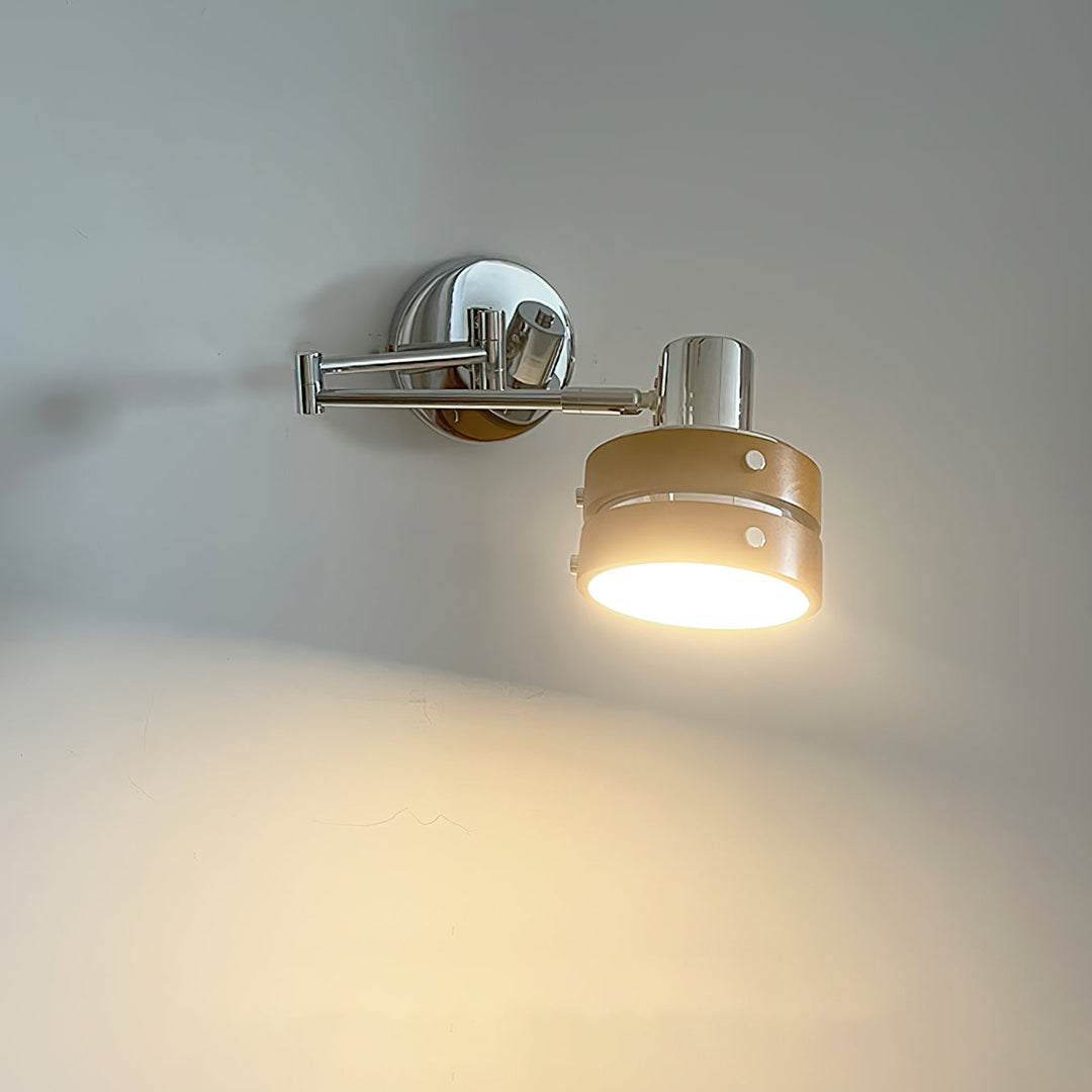 Flare vägglampa i krom och trä, mid-century
