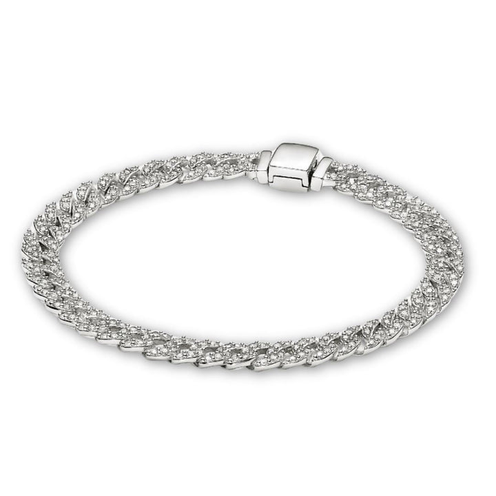Elegant guldarmband med moissanitdetaljer