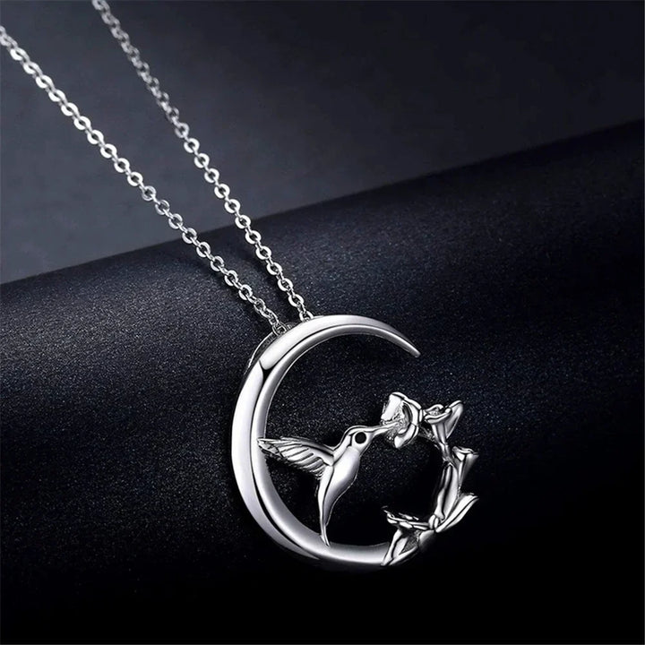 Måne Fågel Vintage Halsband med silverhänge
