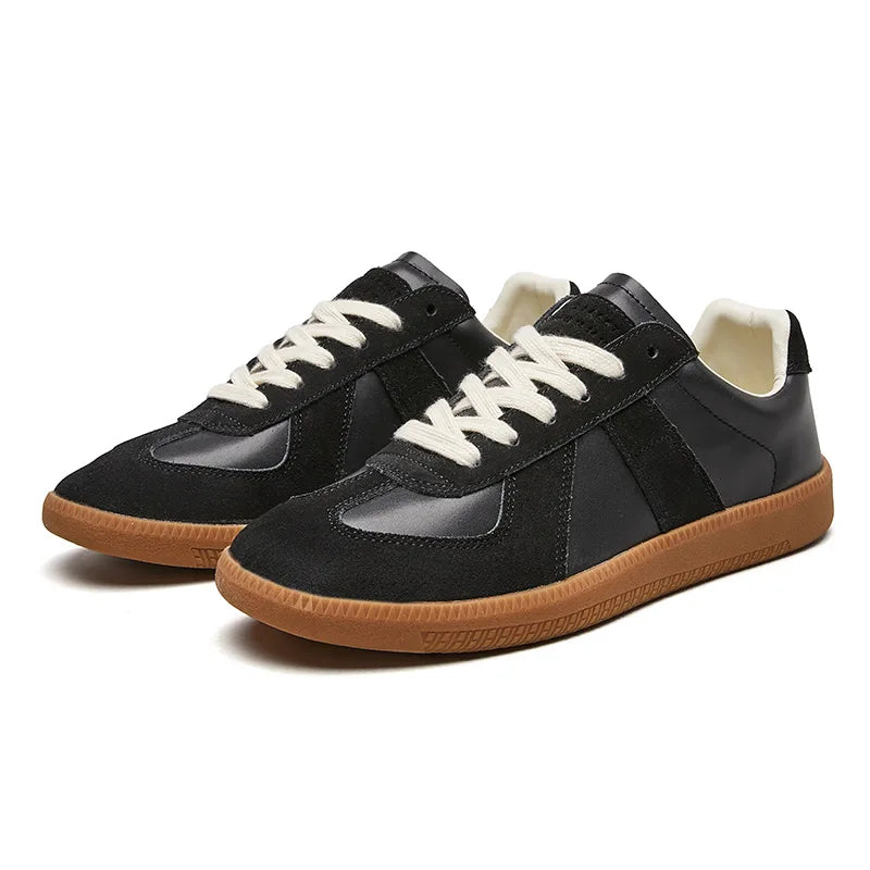 Sneakers med snörning för herr | Halkfria &amp; med bekväm passform