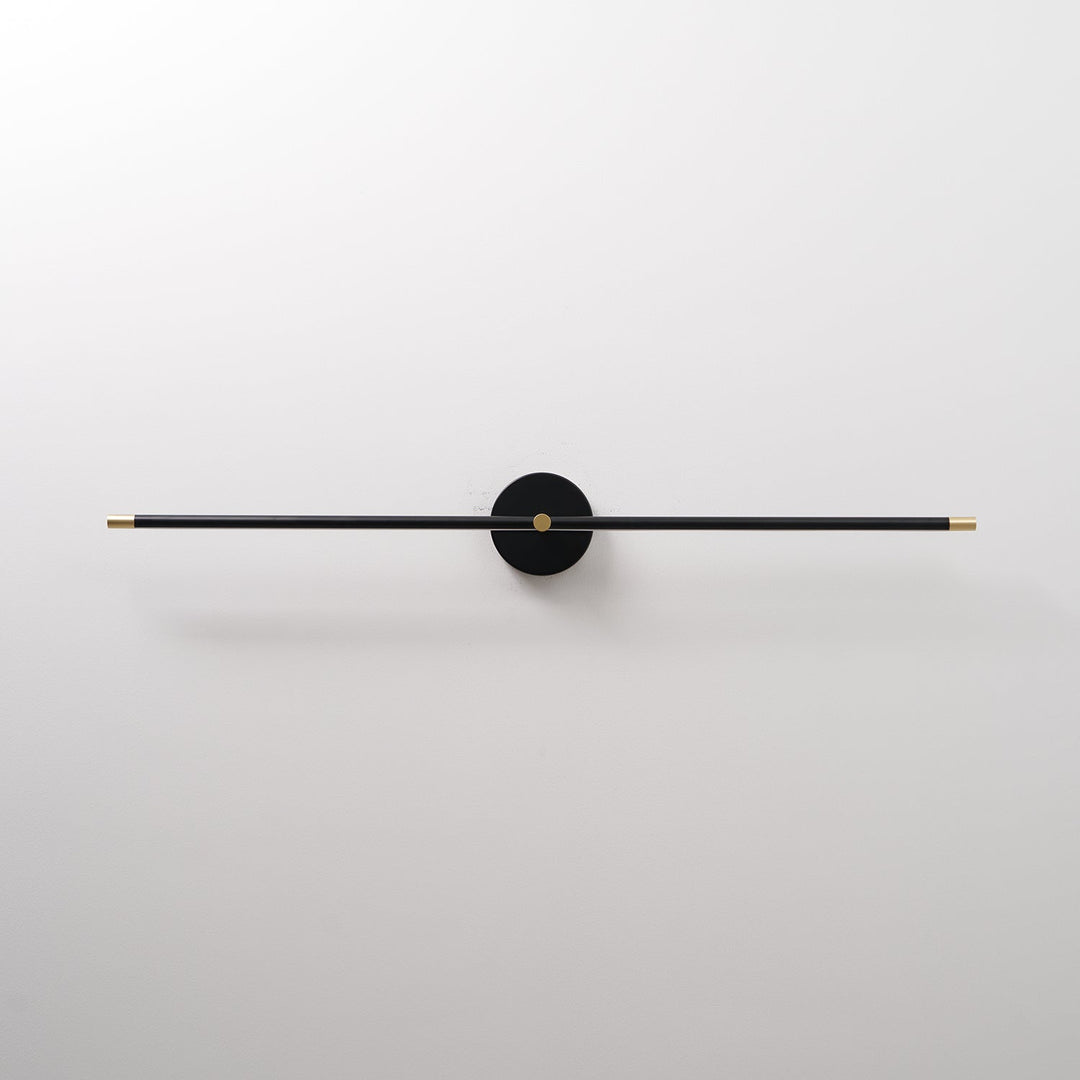 Minimalistisk linjär vägglampa med två armar i modern stil