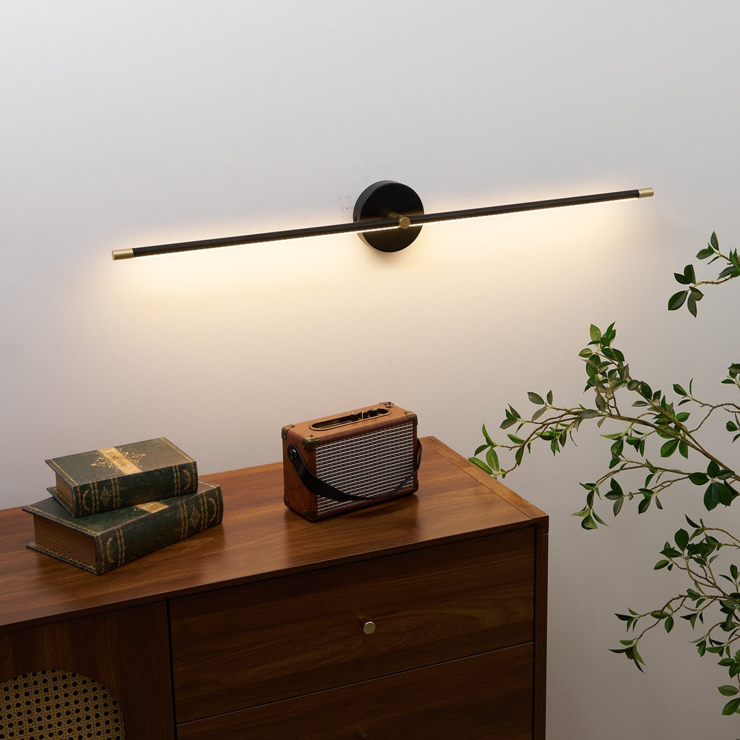 Minimalistisk linjär vägglampa med två armar i modern stil