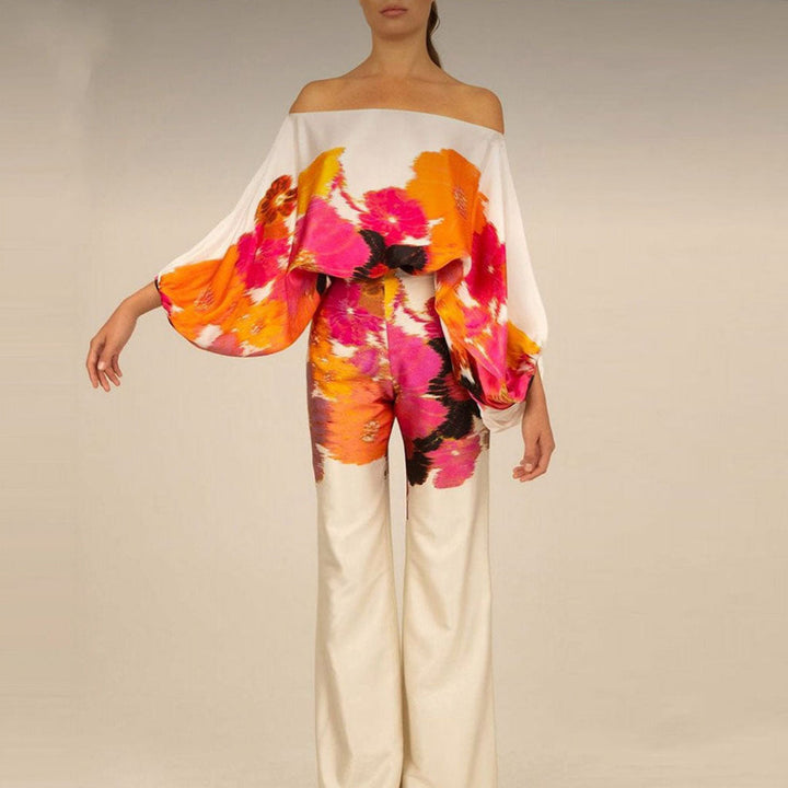 Off-shoulder-model, 2-delt sæt i satin til kvinder