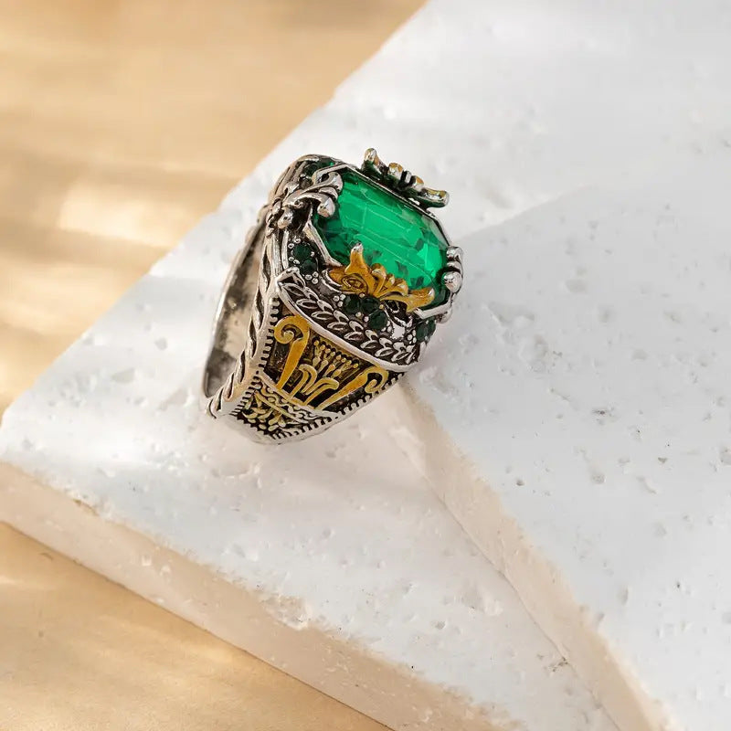 Mjuk ring i blandat guld med förfinade detaljer