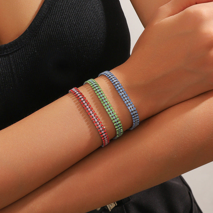 Elegant armband i vitguld med förfinad glans