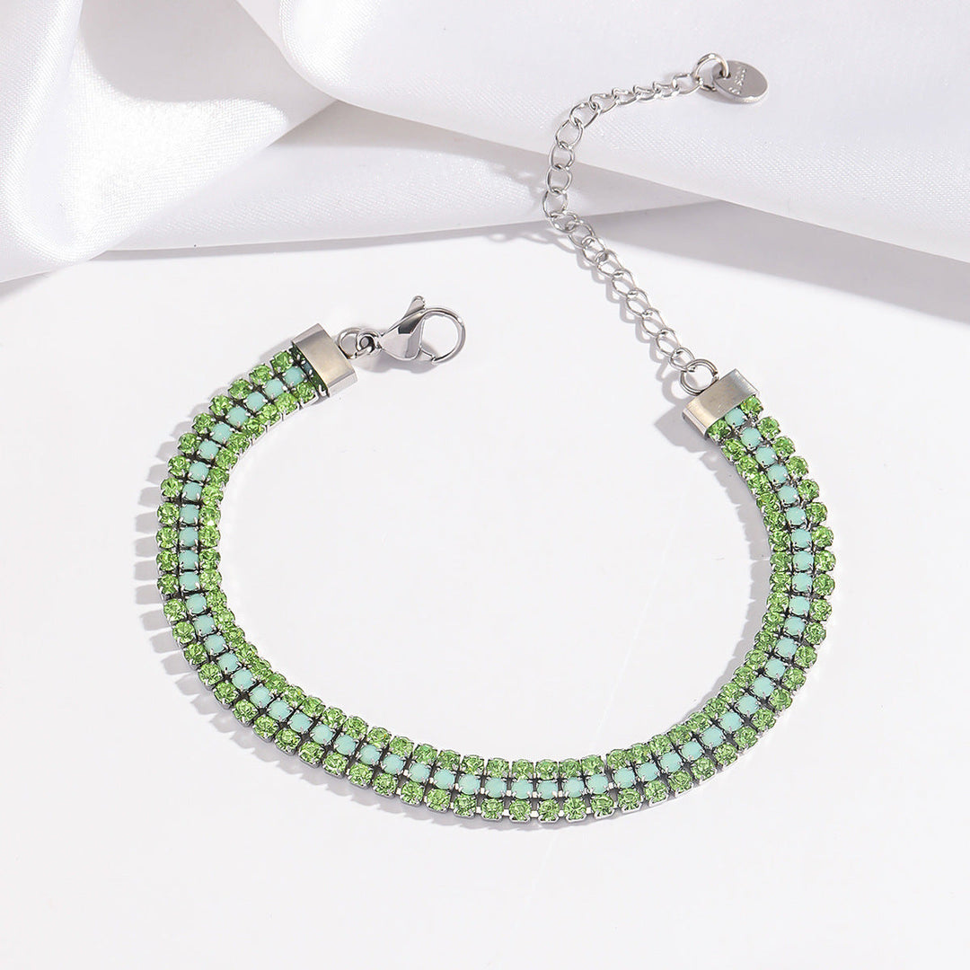Elegant armband i vitguld med förfinad glans