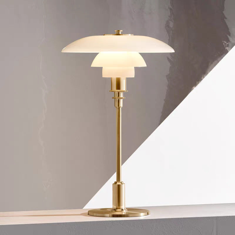 Bordslampa i dansk design