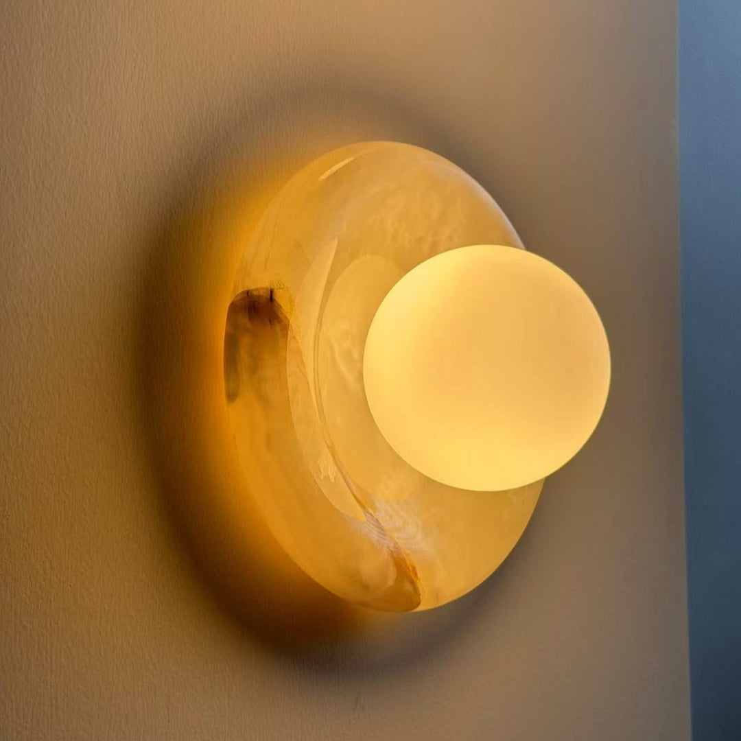 Vägglampa för inomhusbruk i marmor Hako