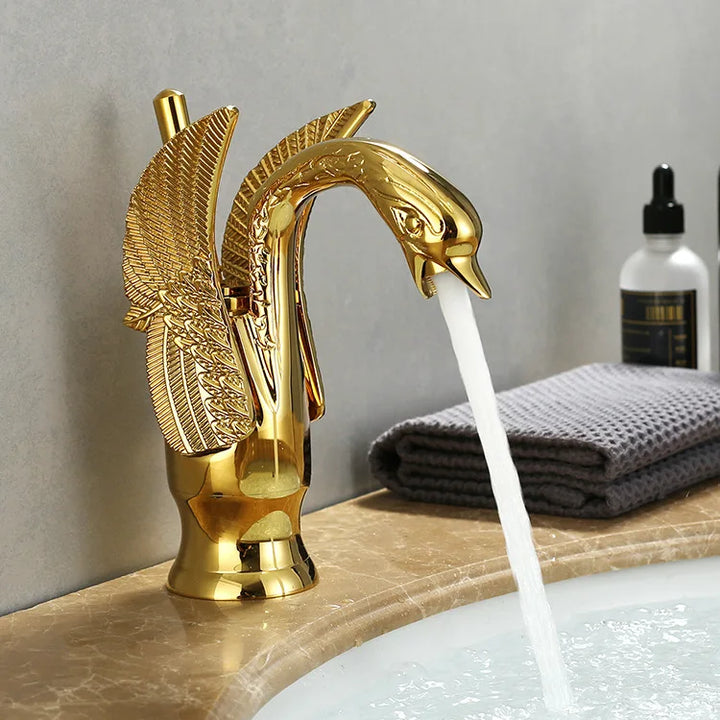 Enhandsblandare i guld Swan