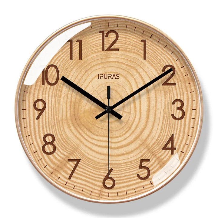 Väggklocka i trä TimeWisp – Tyst klocka med stil