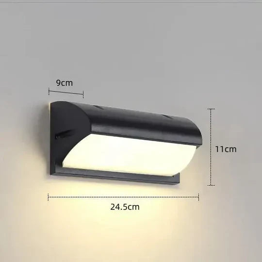 LED-væglampe til udendørs brug med smart belysning med bevægelsessensor