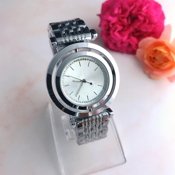 Elegant silverklocka