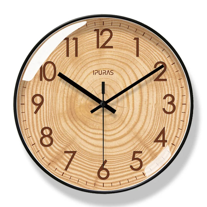 Väggklocka i trä TimeWisp – Tyst klocka med stil