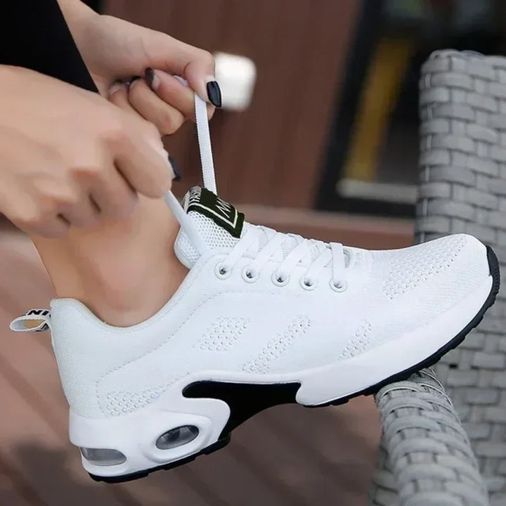 Ortopediska smärtlindrande sneakers – optimal komfort och fotvalvsstöd