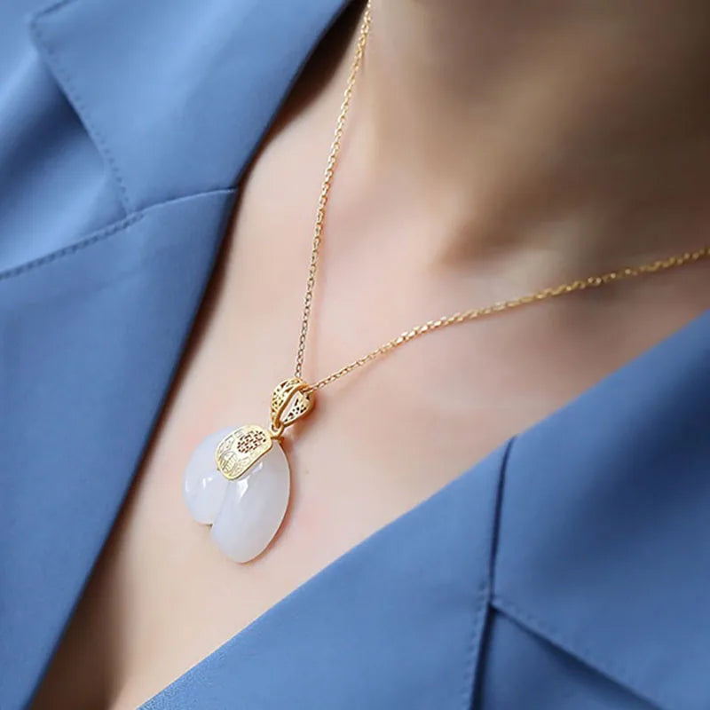 Hetian Jade Elefant Hänge Halsband – Förgyllt halsband för kvinnor