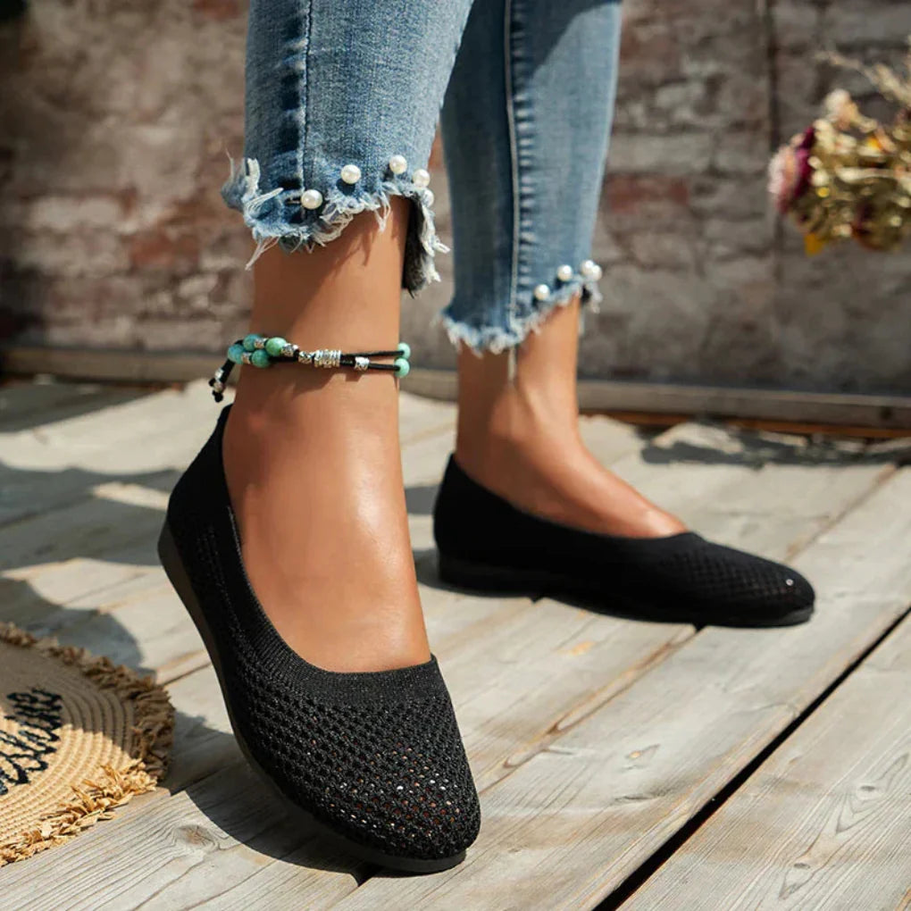 Muodikkaat slip-on-tasapohjat kesän mukavuuteen