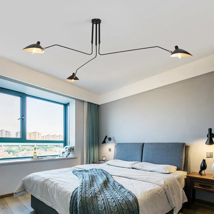 Svart taklampa med vridbara armar – modern design