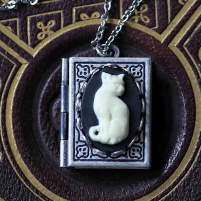 Vintage Katt Bok Hänge Halsband – Design med vridbar sida