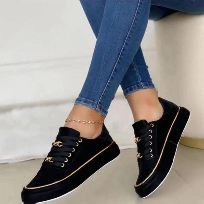Trendy sneakers for kvinner med moderne streetstyle