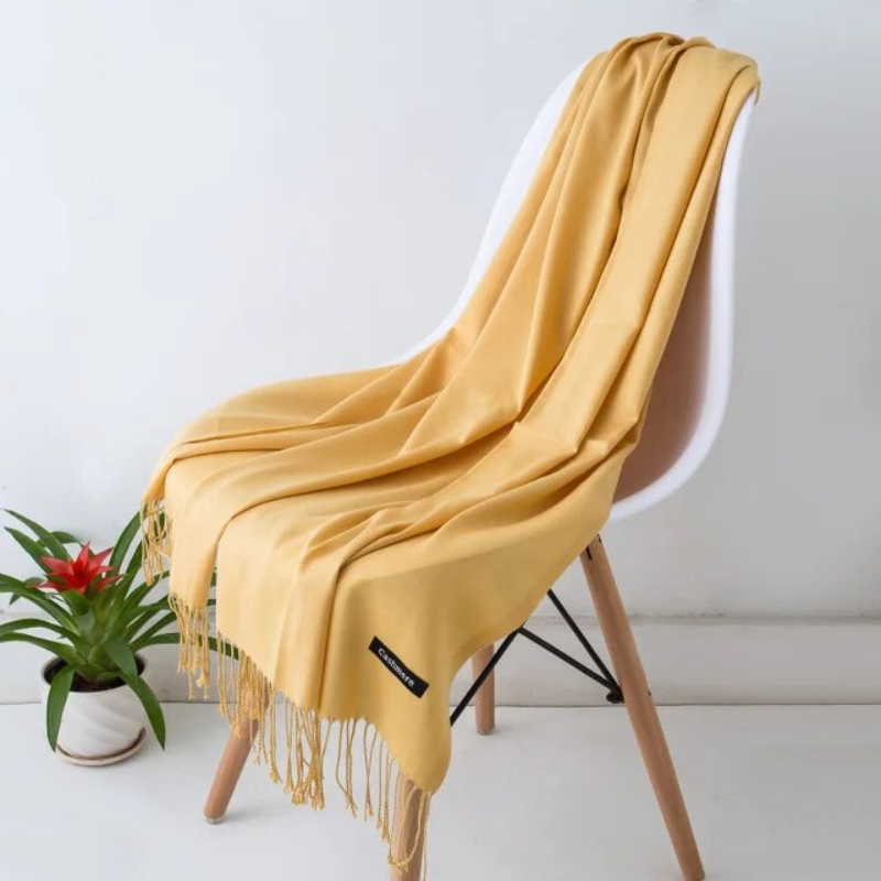 Lång och mjuk kashmirscarf för dam – Emilia