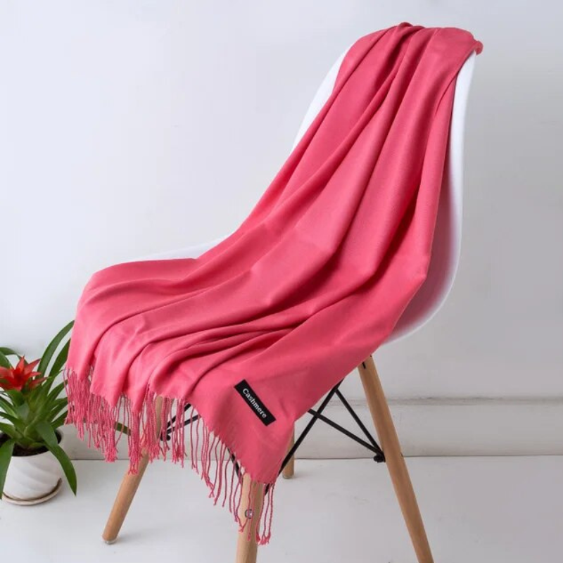 Lång och mjuk kashmirscarf för dam – Emilia