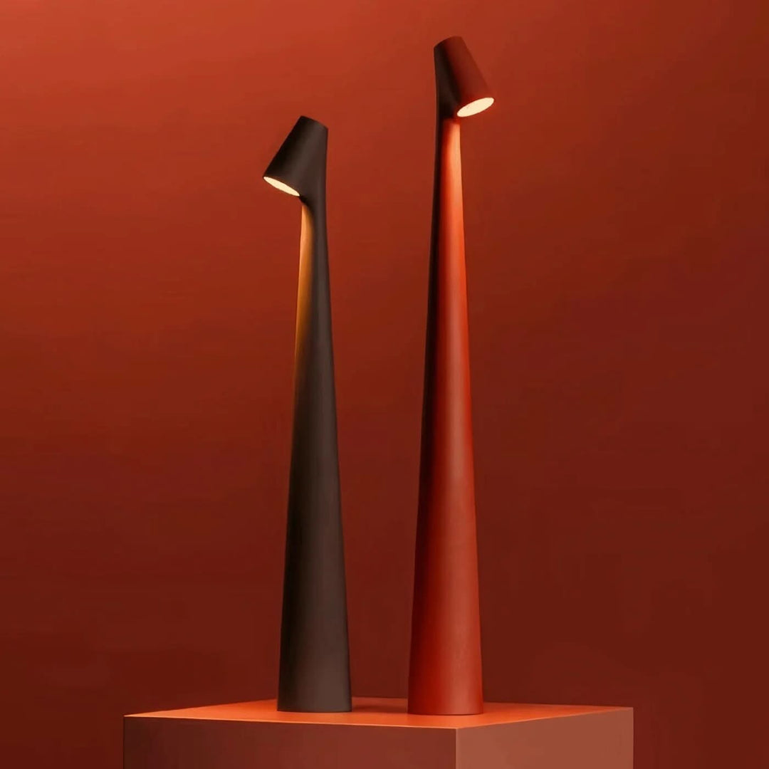 Sladdlös LED-bordslampa i designutförande med 3-stegs touchdimring