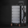 Bagageset i aluminium och magnesium