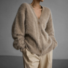 Finstickad cardigan for kvinner