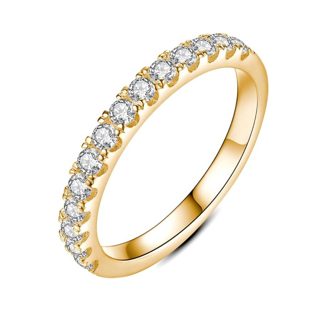 Elegant ring i vitguld med förfinad design