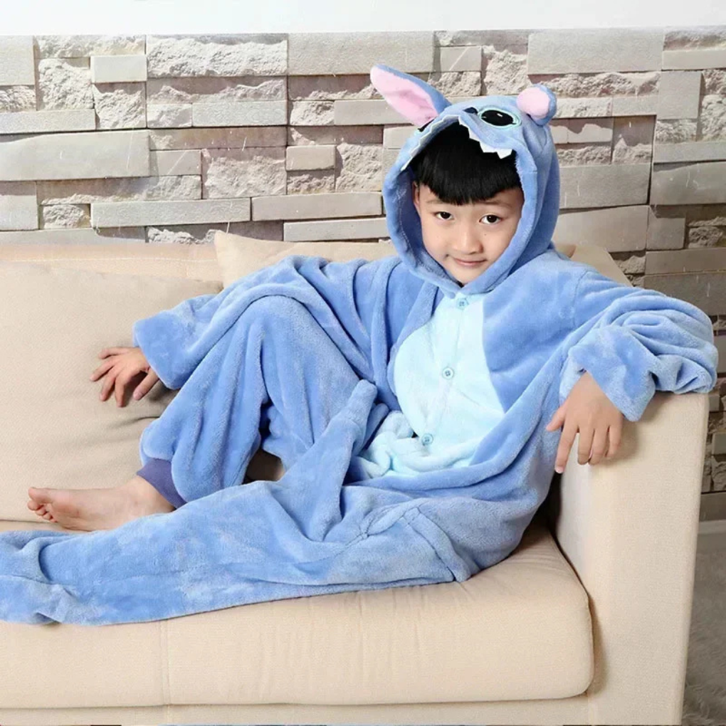Barnens stickade onesie