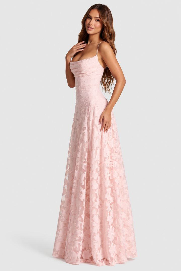 Förhöjd A-linjeformad midi-maxiklänning i 3D-blomspets med drapererad urringning