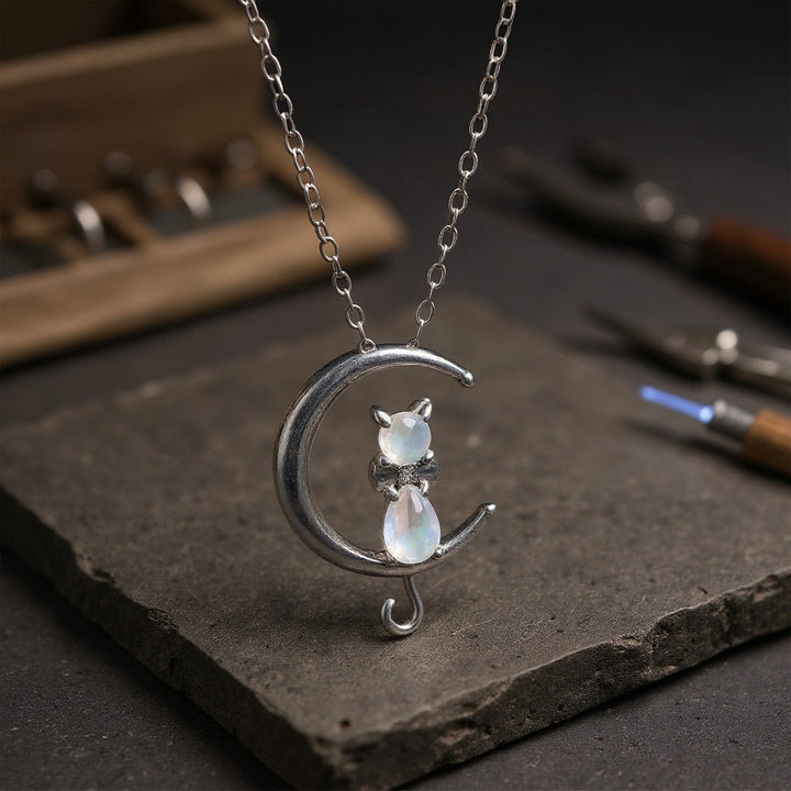 Månsten Halvmåne och Katt Halsband