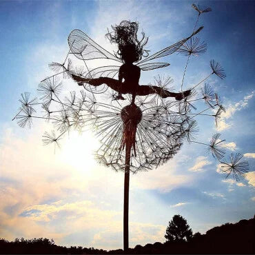 EnchantaLuxe trädgårdsstolpe | Handgjord magisk metalldekoration för förtrollande utomhusmiljöer